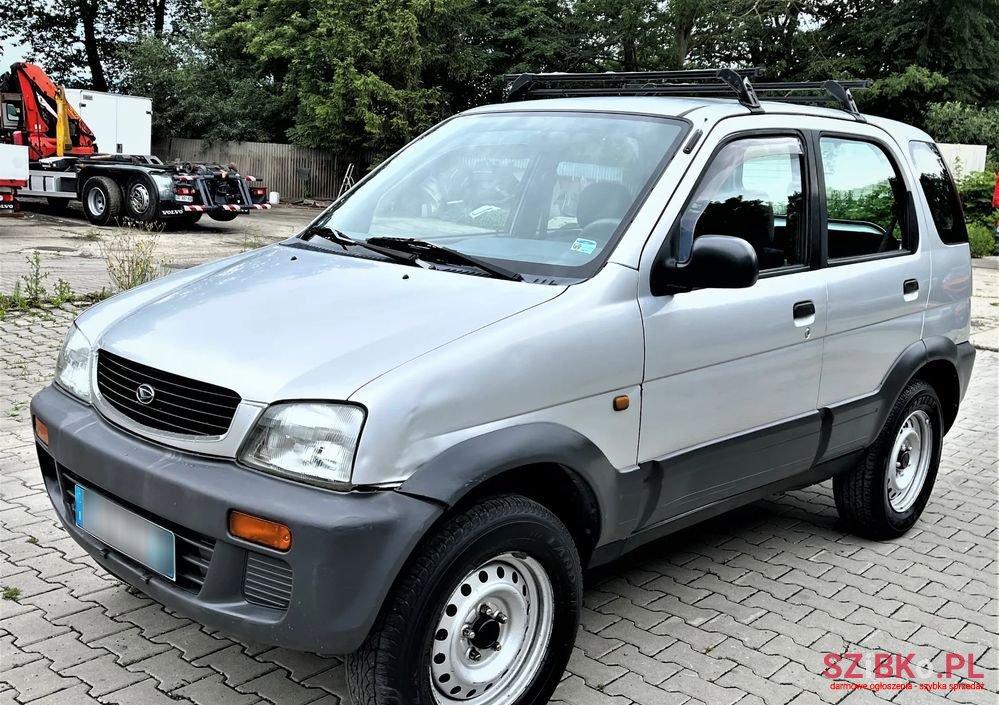 1999' Daihatsu Terios photo #1