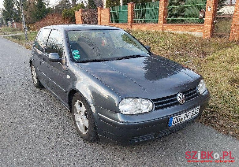 1998' Volkswagen Golf photo #1