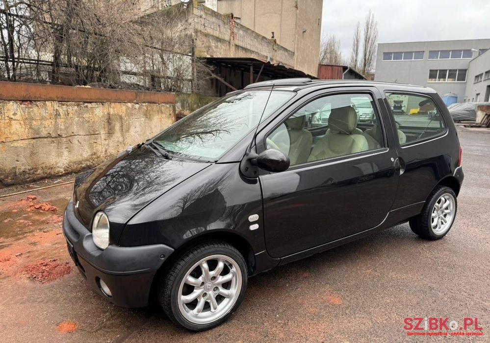 2002' Renault Twingo 1.2 16V Initiale photo #2