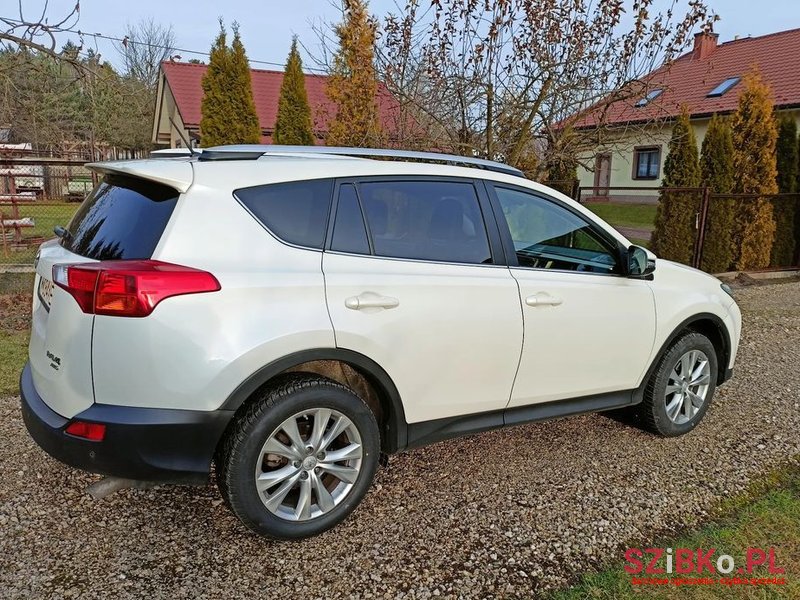 2012' Toyota RAV4 photo #4