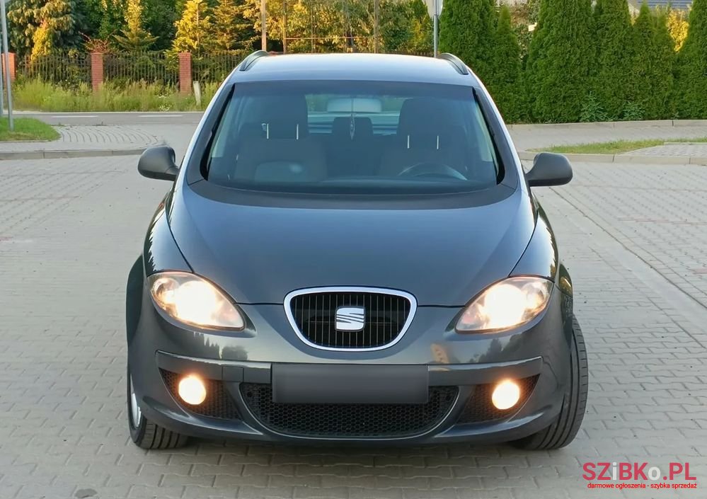 2008' SEAT Altea XL 1.6 Stylance photo #5