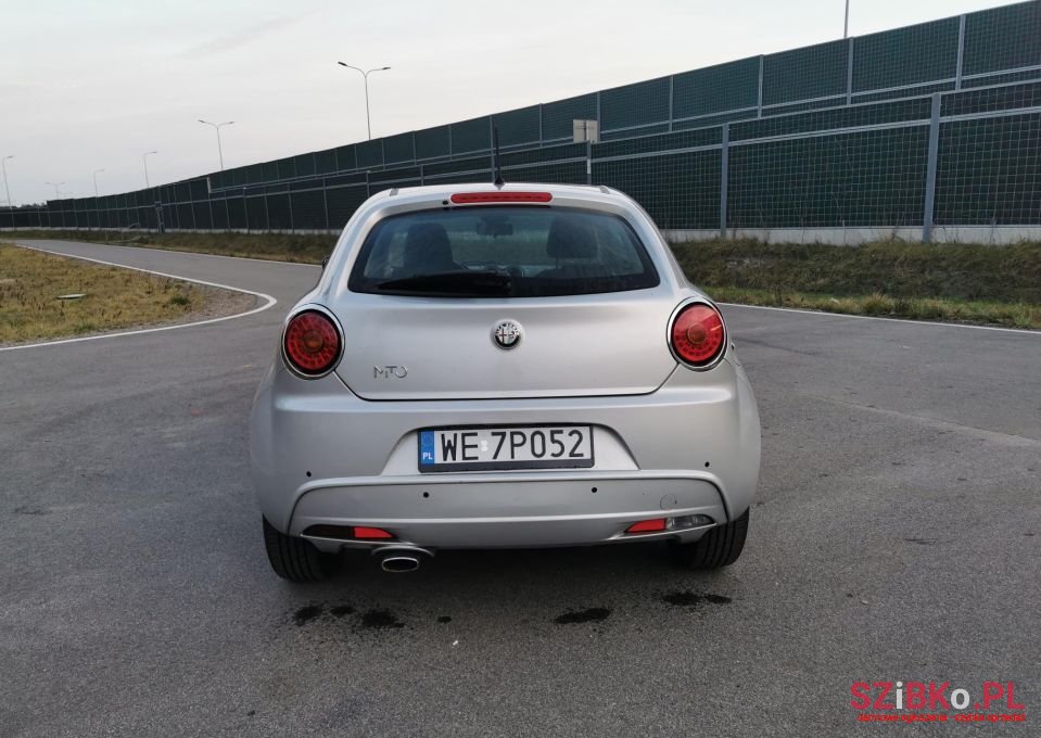 2010' Alfa Romeo MiTo photo #6
