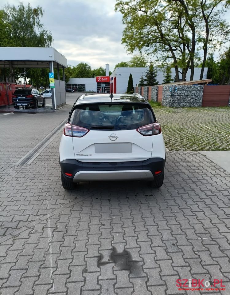 2020' Opel Crossland X 1.2 Enjoy photo #3