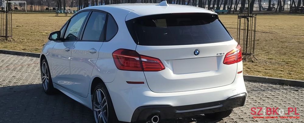 2020' BMW 2 Series 218I Active Tourer photo #2