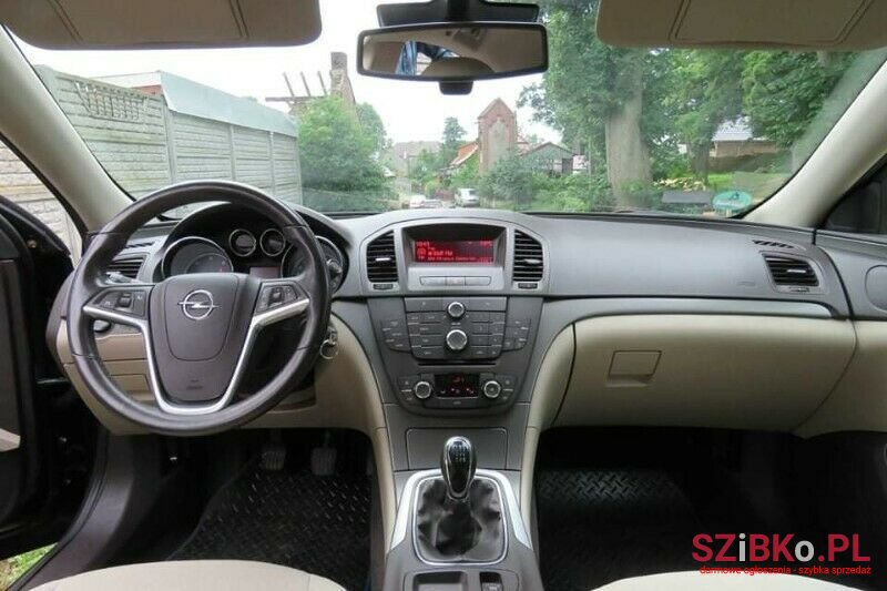 2009' Opel Insignia photo #2
