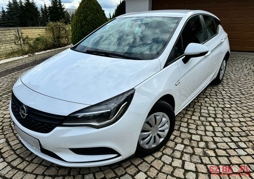 2016' Opel Astra V 1.4 Enjoy photo #1