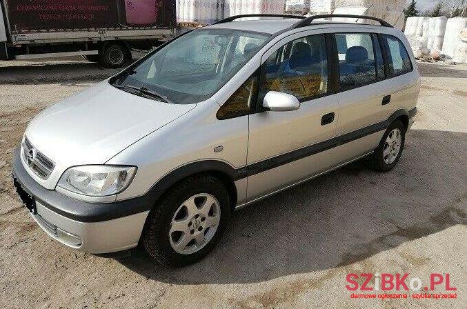 2003' Opel Zafira photo #1