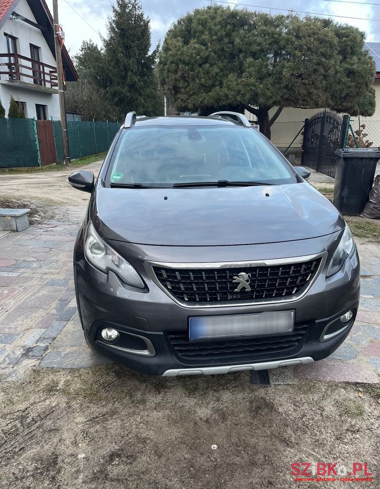 2017' Peugeot 2008 photo #1