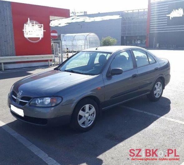 2003' Nissan Almera photo #1