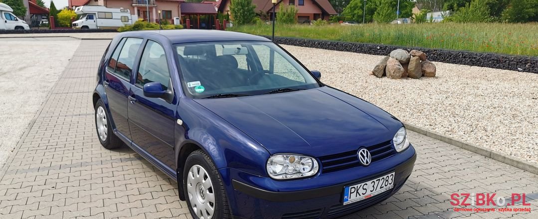 1999' Volkswagen Golf photo #1