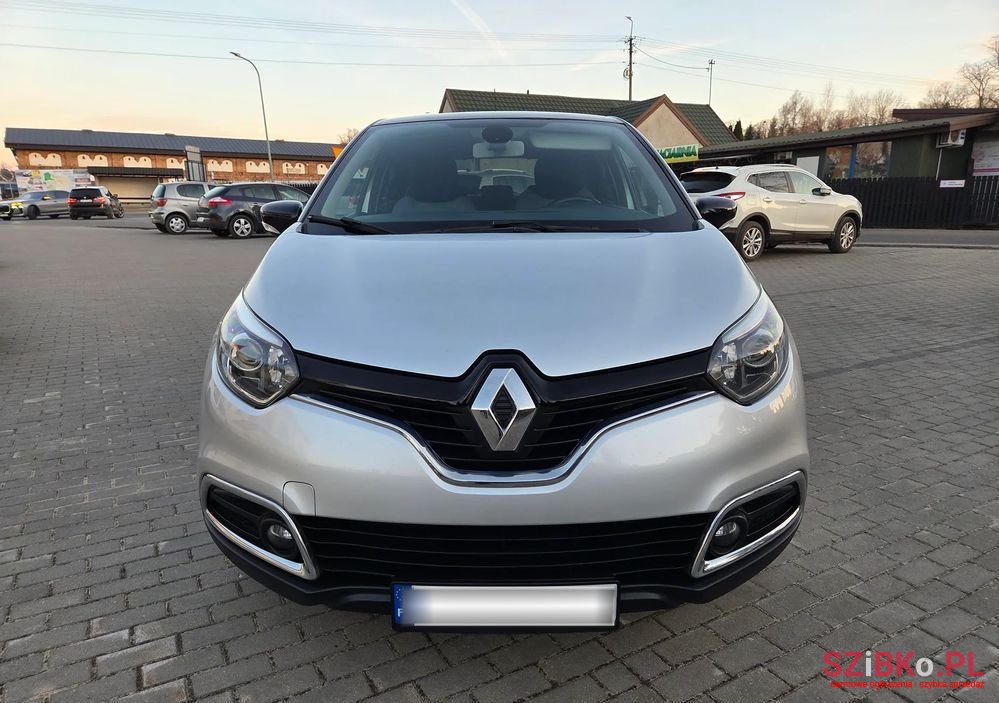2016' Renault Captur 1.5 Dci Limited photo #2