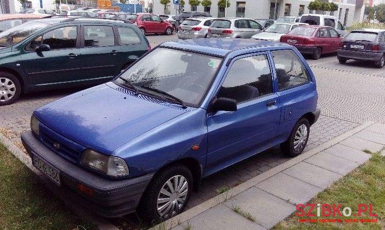 1999' Kia Pride photo #1