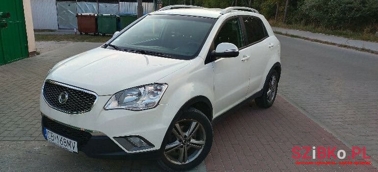 2011' SsangYong Korando photo #1