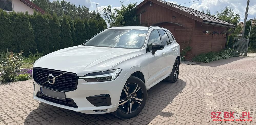 2021' Volvo Xc 60 B4 B R-Design photo #6