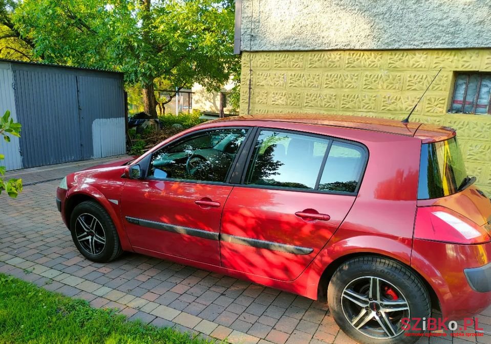 2004' Renault Megane photo #4