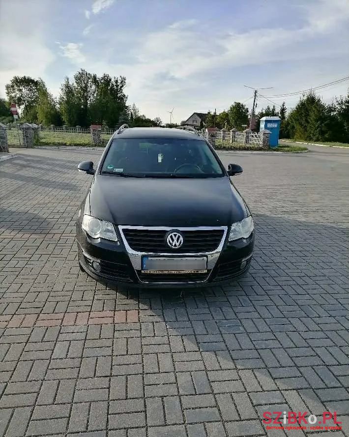 2006' Volkswagen Passat photo #5