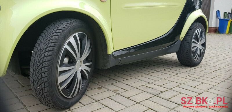 2001' Smart Fortwo photo #5