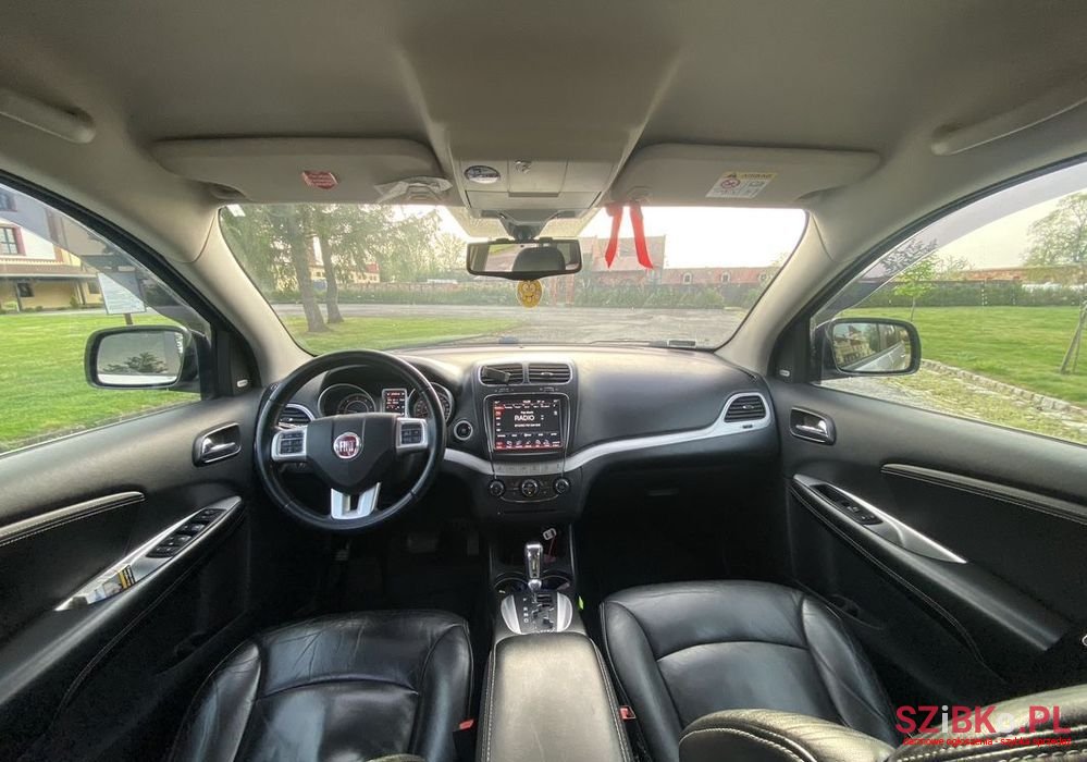 2014' Fiat Freemont photo #5