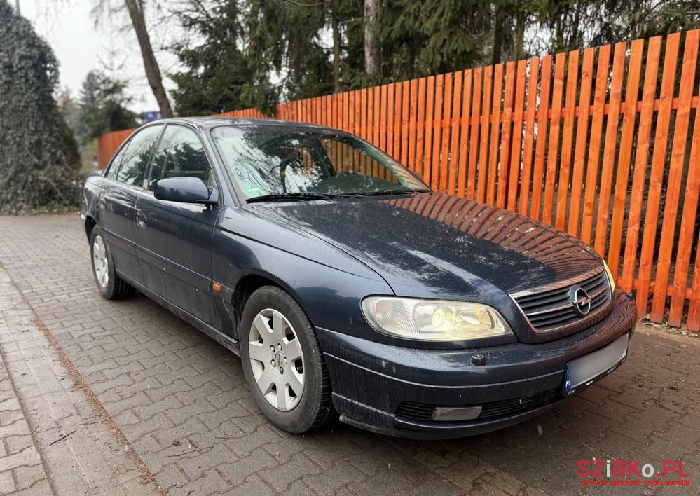 2001' Opel Omega photo #1
