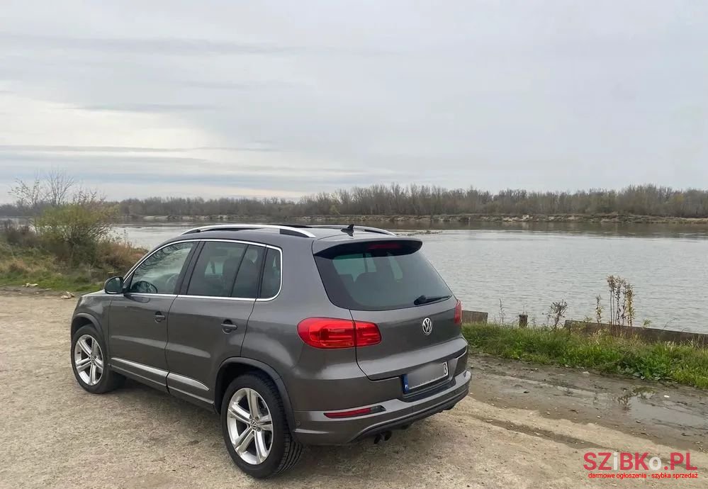 2013' Volkswagen Tiguan photo #6