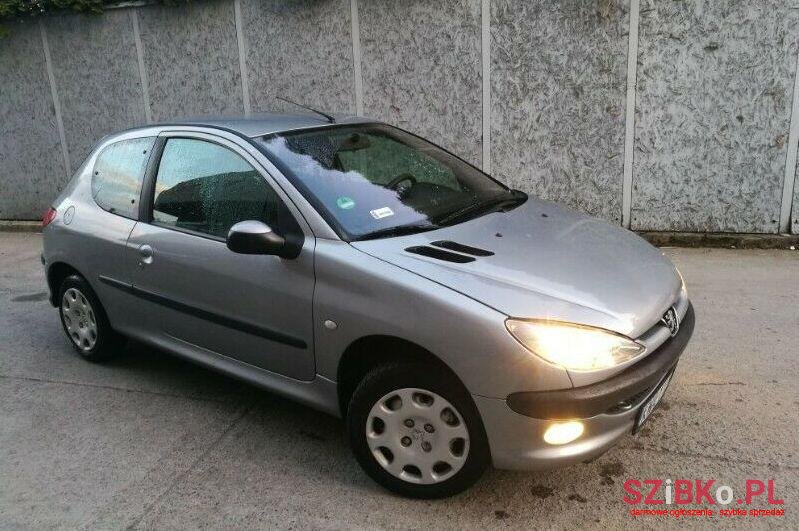 2004' Peugeot 206 photo #1