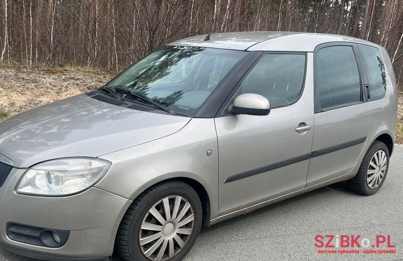 2009' Skoda Roomster 1.9 Tdi photo #1