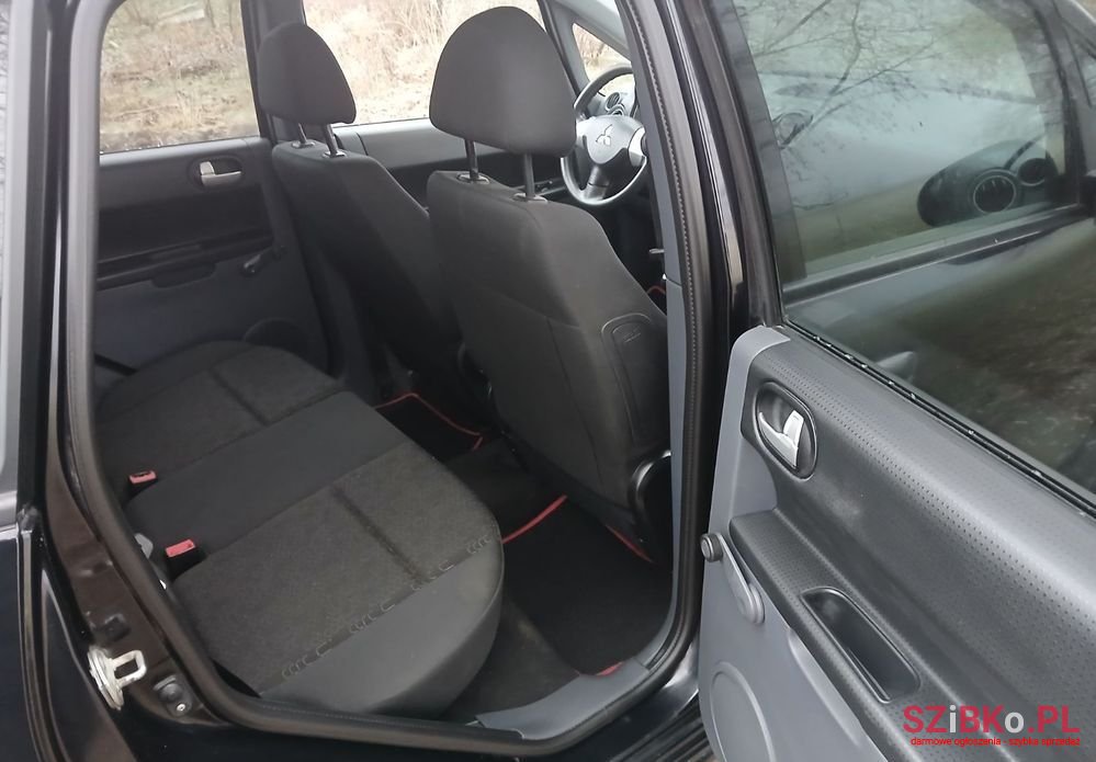 2010' Mitsubishi Colt 1.3 Cleartec Edition photo #6