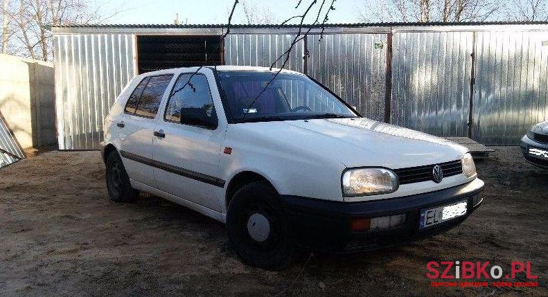 1992' Volkswagen Golf photo #1