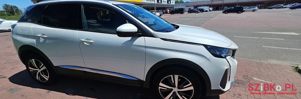 2021' Peugeot 3008 photo #1