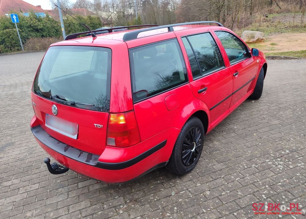 2000' Volkswagen Golf photo #4