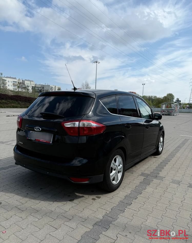 2011' Ford C-MAX photo #6