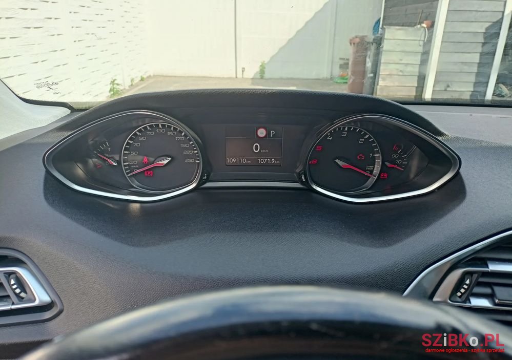 2018' Peugeot 308 Sw photo #6