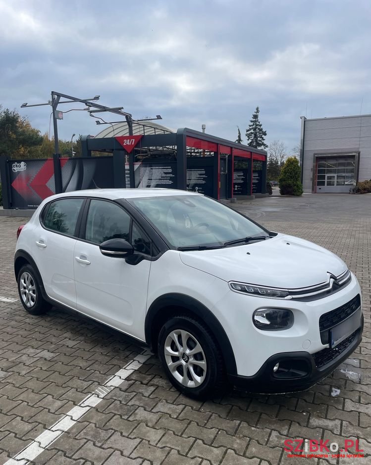 2018' Citroen C3 1.2 Puretech Feel photo #4