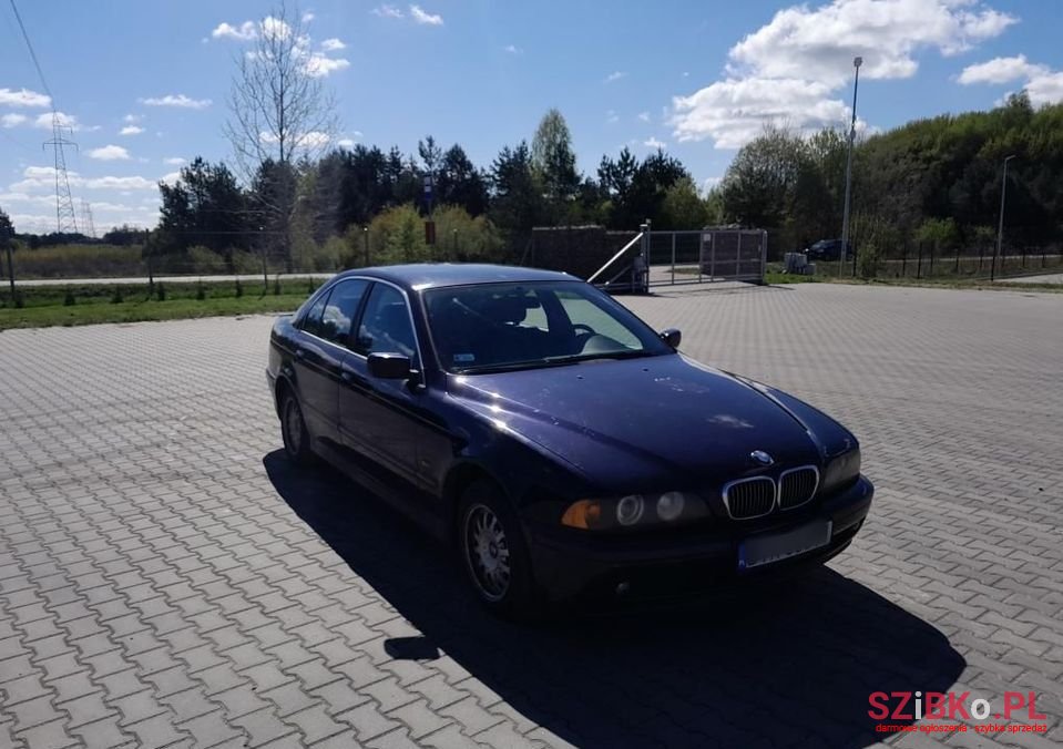 2001' BMW 5 Series photo #1