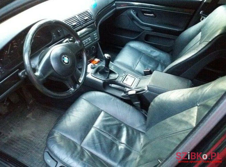 2001' BMW 520 photo #3