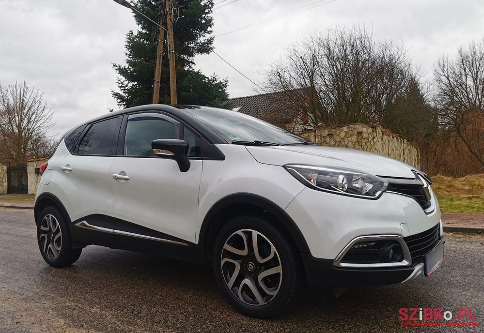 2016' Renault Captur photo #2