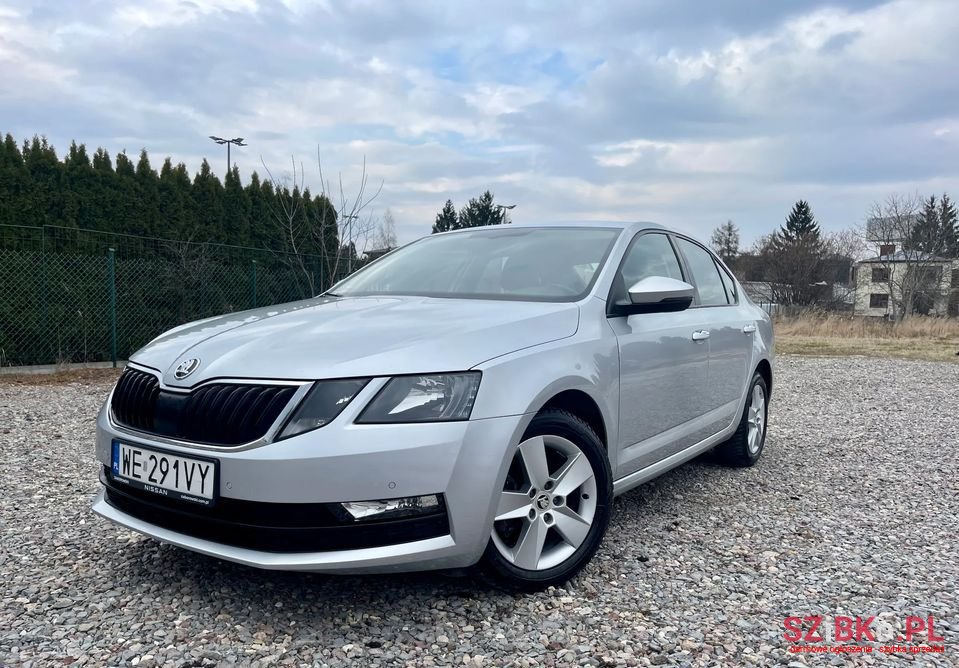 2019' Skoda Octavia photo #3