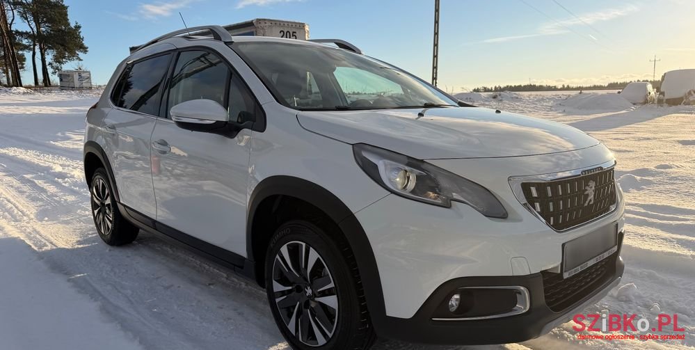 2018' Peugeot 2008 Puretech 110 photo #3