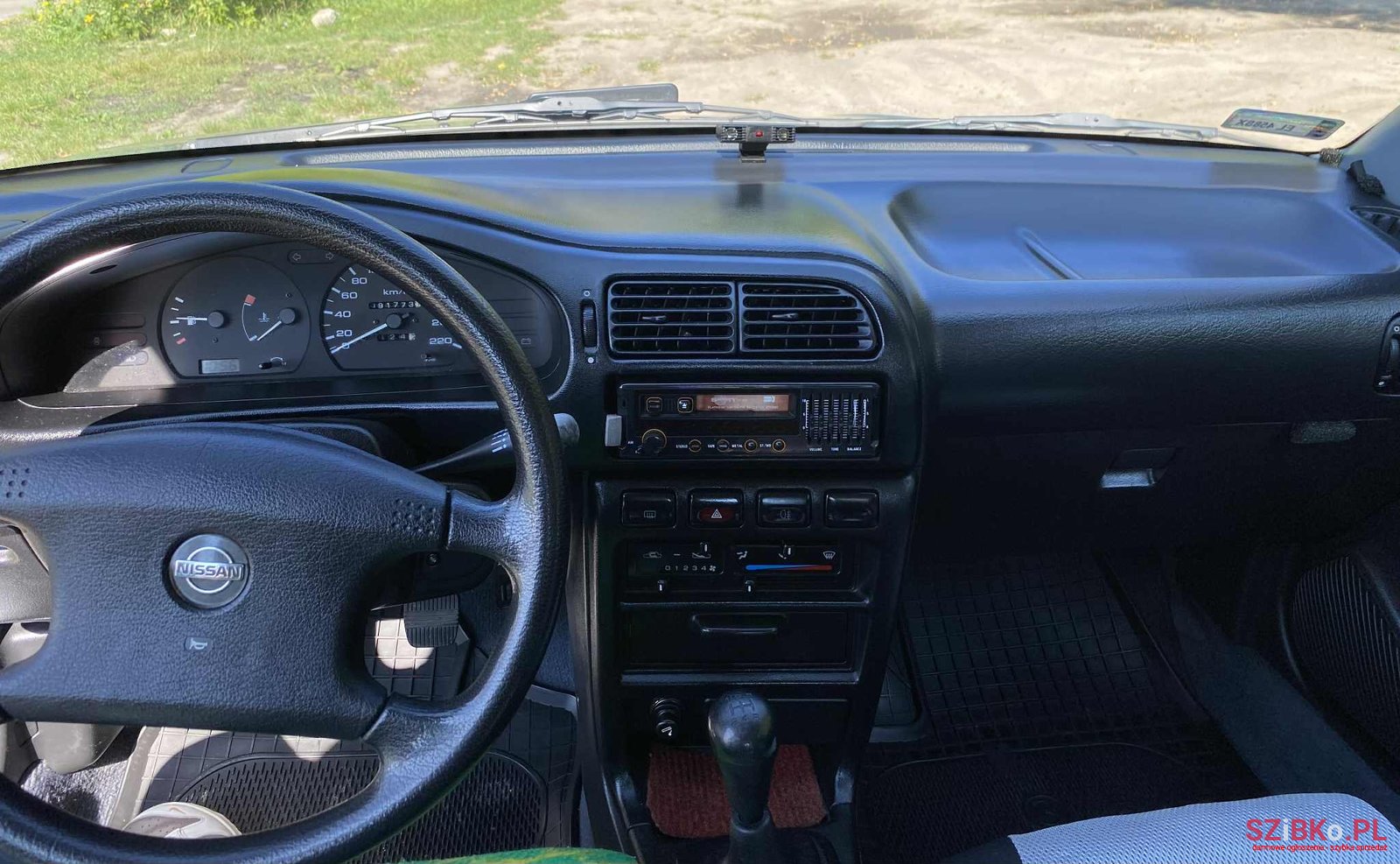 1991' Nissan Sunny photo #2