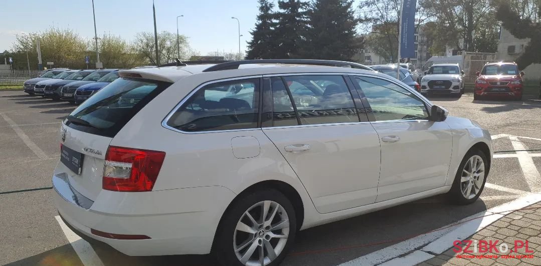 2019' Skoda Octavia photo #3