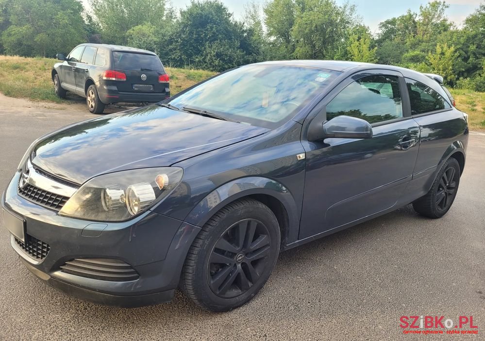 2007' Opel Astra photo #2