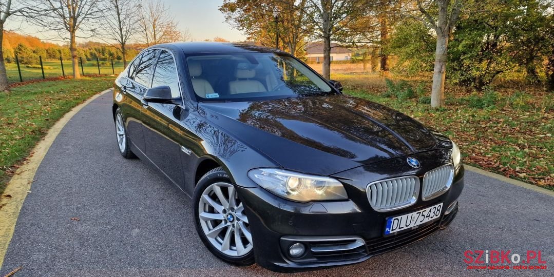 2013' BMW Seria 5 photo #1