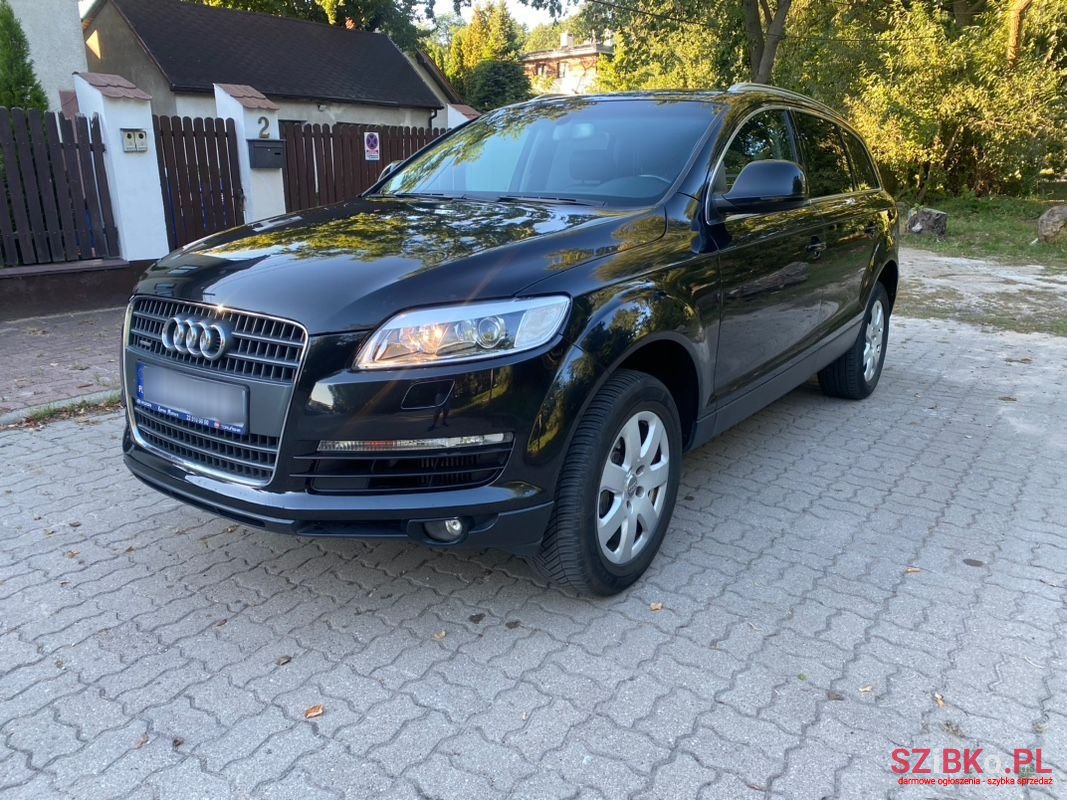 2007' Audi Q7 photo #1