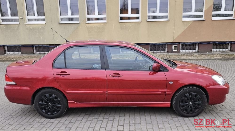 2007' Mitsubishi Lancer photo #4