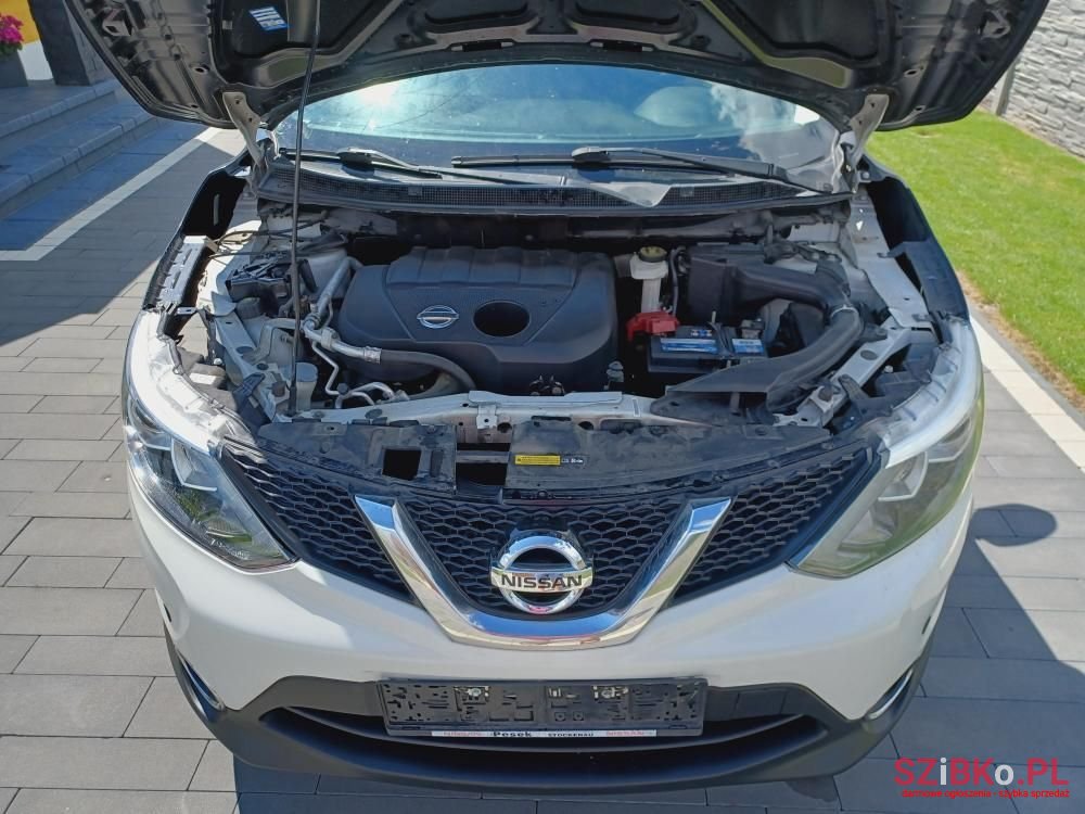 2015' Nissan Qashqai photo #5
