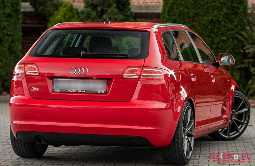 2011' Audi A3 photo #3