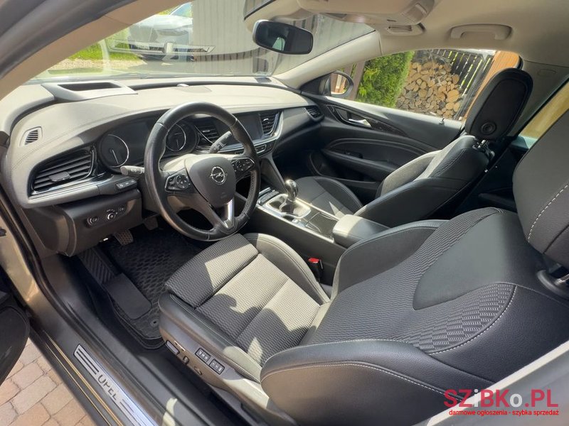 2018' Opel Insignia 1.6 T Elite S&S photo #2