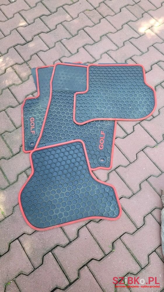 2005' Volkswagen Golf Plus photo #3