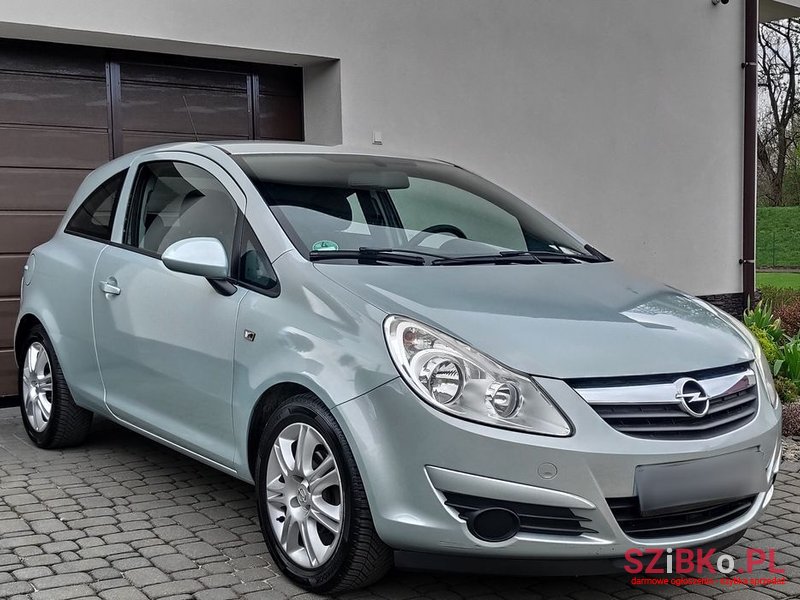 2010' Opel Corsa 1.2 16V Enjoy photo #2