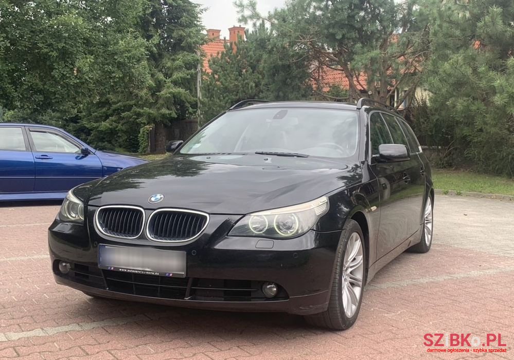 2005' BMW 5 Series photo #6
